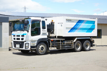 アームロール車　（NO.1121） 最大積載量　11,400kg ※コンテナ約2,000㎏を含む積載量