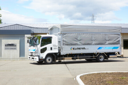 平ボデー車 屋根付き　（NO.5311） 最大積載量　2,100kg